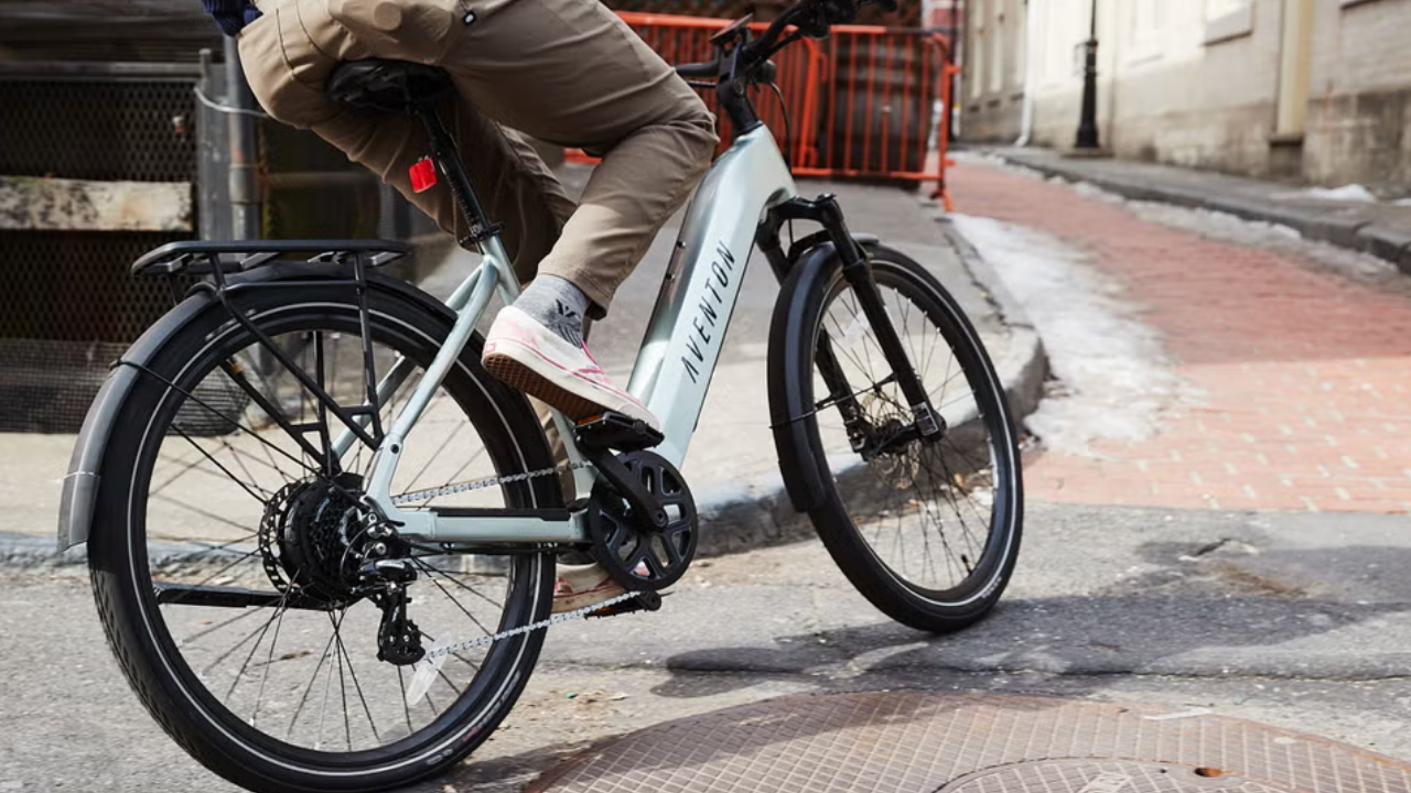 Aventon
